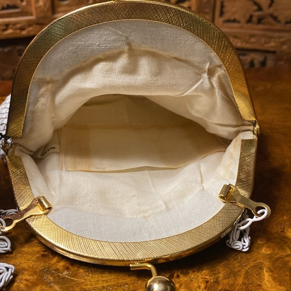 Y & S Handbags Original White Slink Mesh Evening Cocktail Bag with kiss lock - Picture 7 of 8